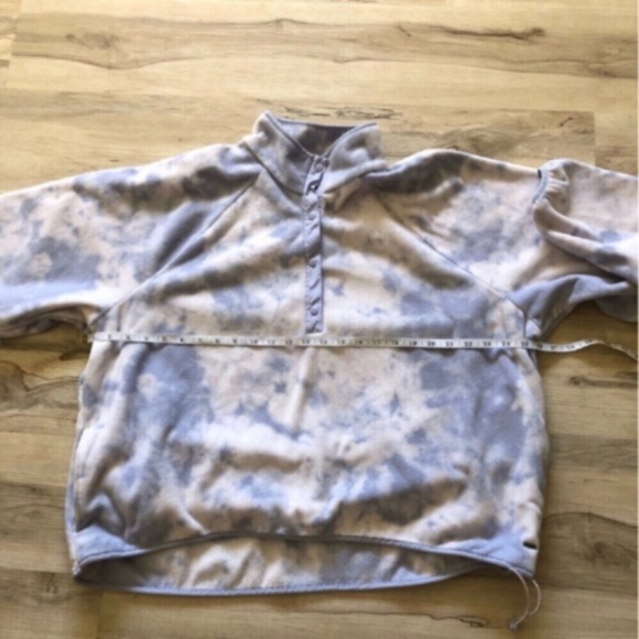 Hollister Blue and White Sweater - Picture 3 of 7